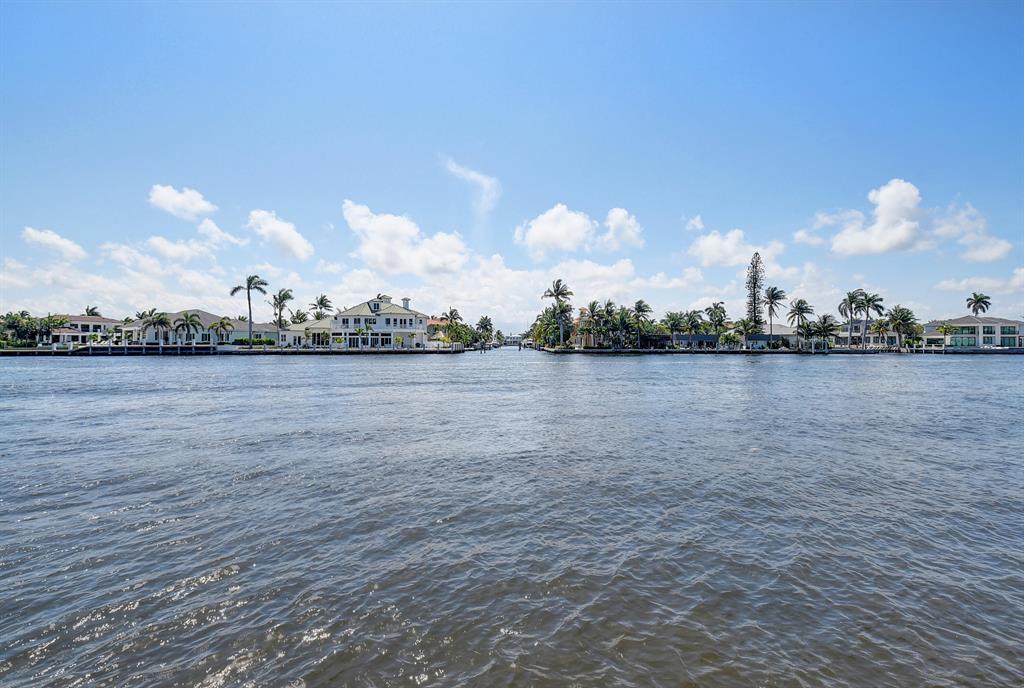 COASTAL HOUSE - Residential