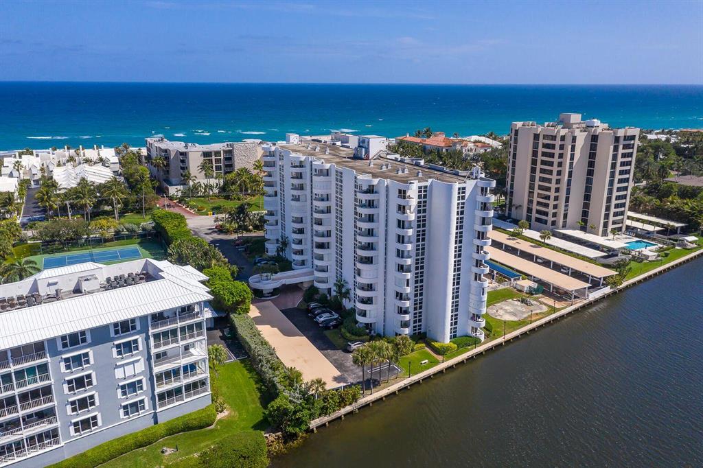 COASTAL HOUSE - Residential