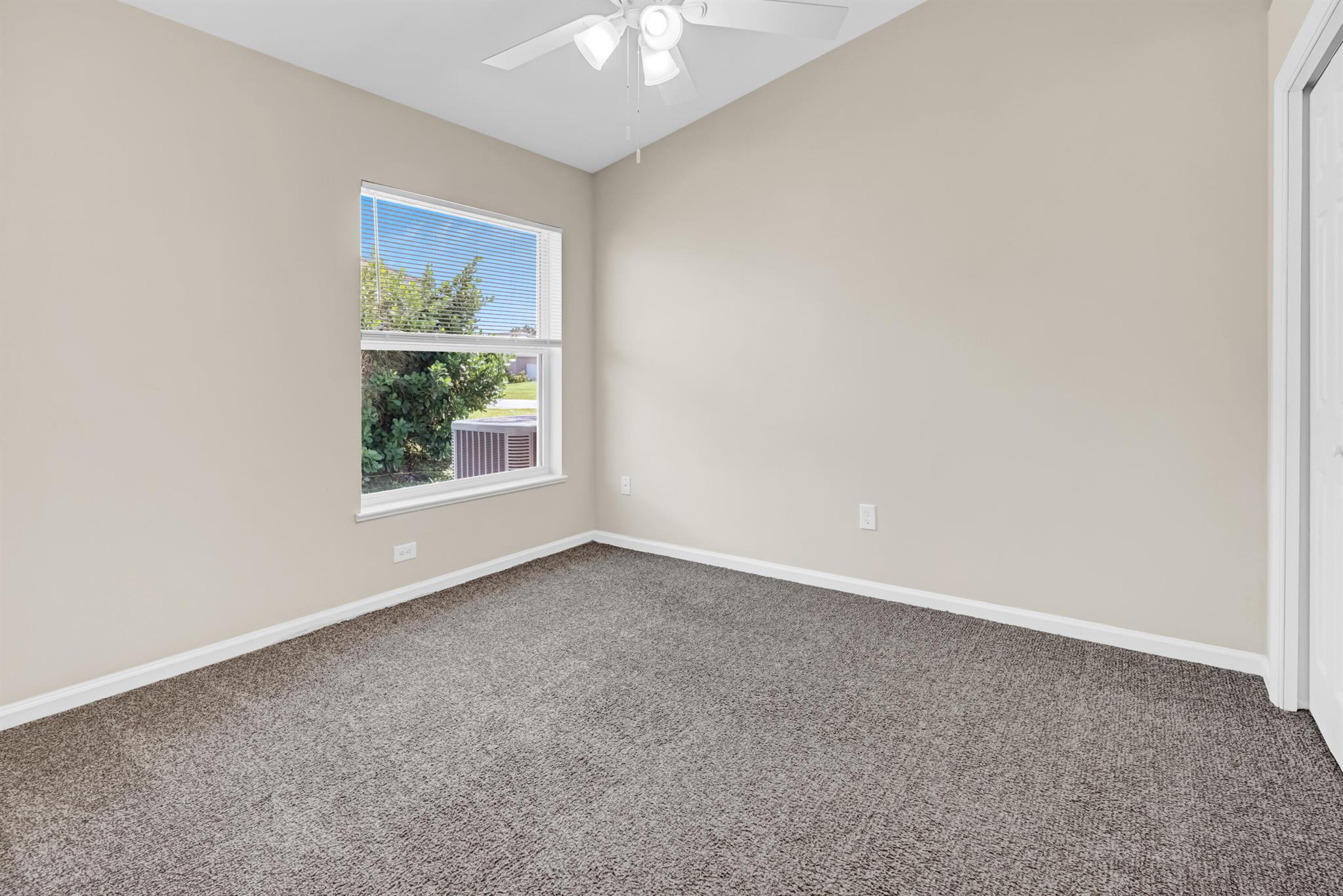 PORT ST LUCIE SECTION 19 - Residential