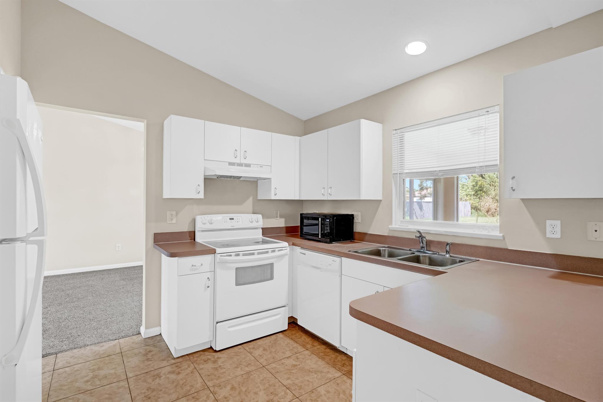 PORT ST LUCIE SECTION 19 - Residential