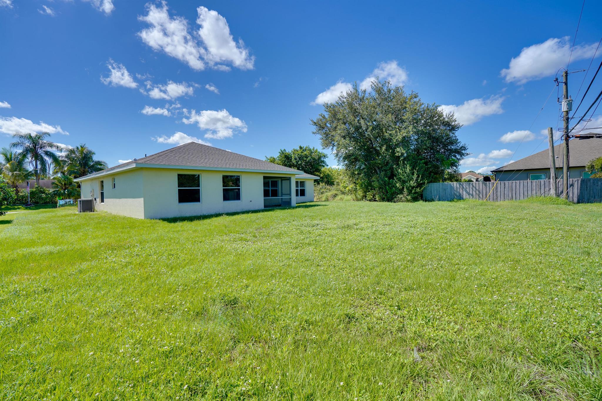 PORT ST LUCIE SECTION 19 - Residential