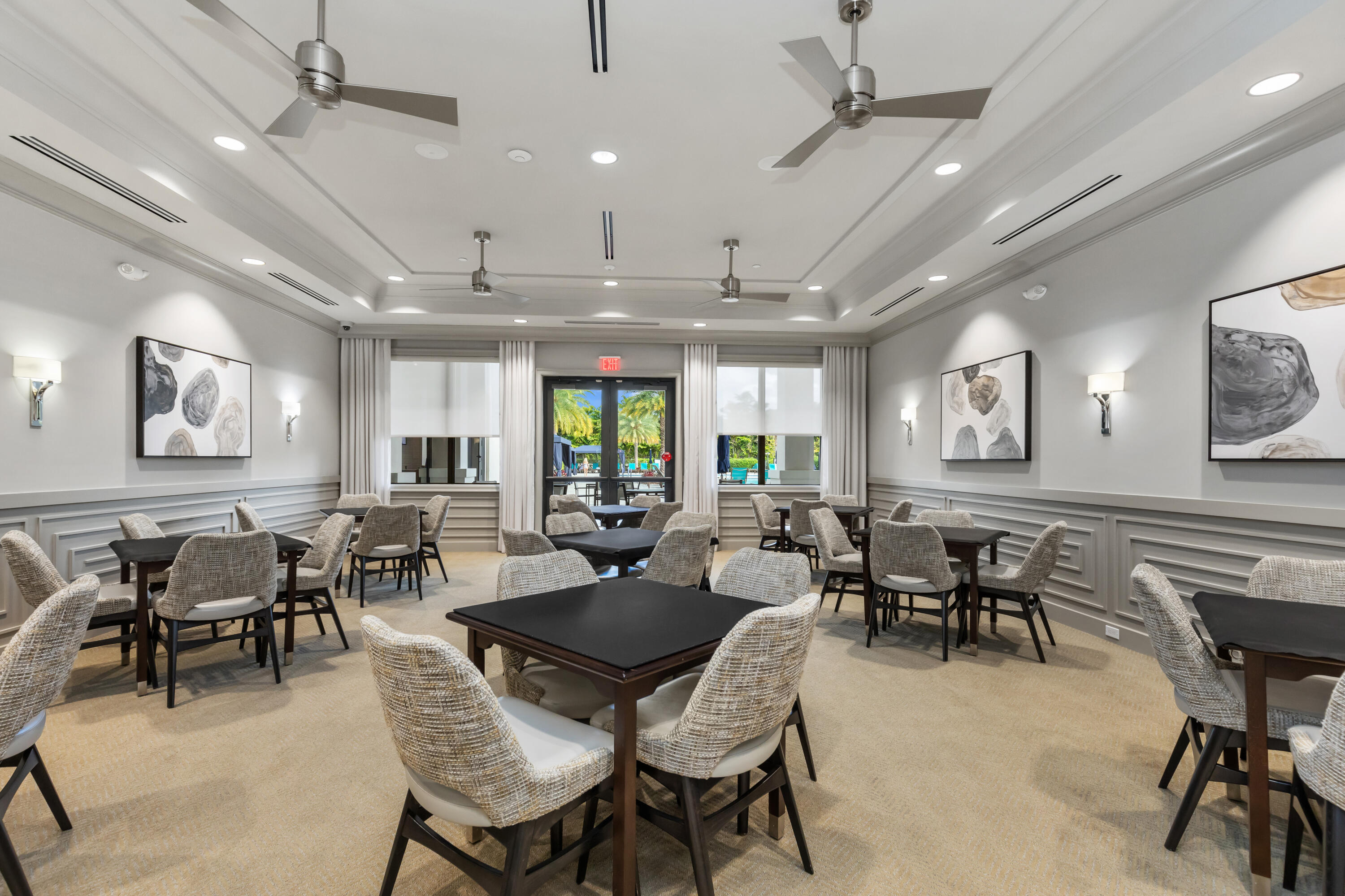 VALENCIA SOUND - Residential Lease