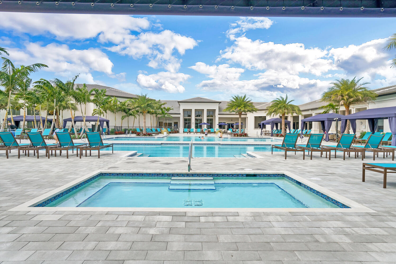 VALENCIA SOUND - Residential Lease