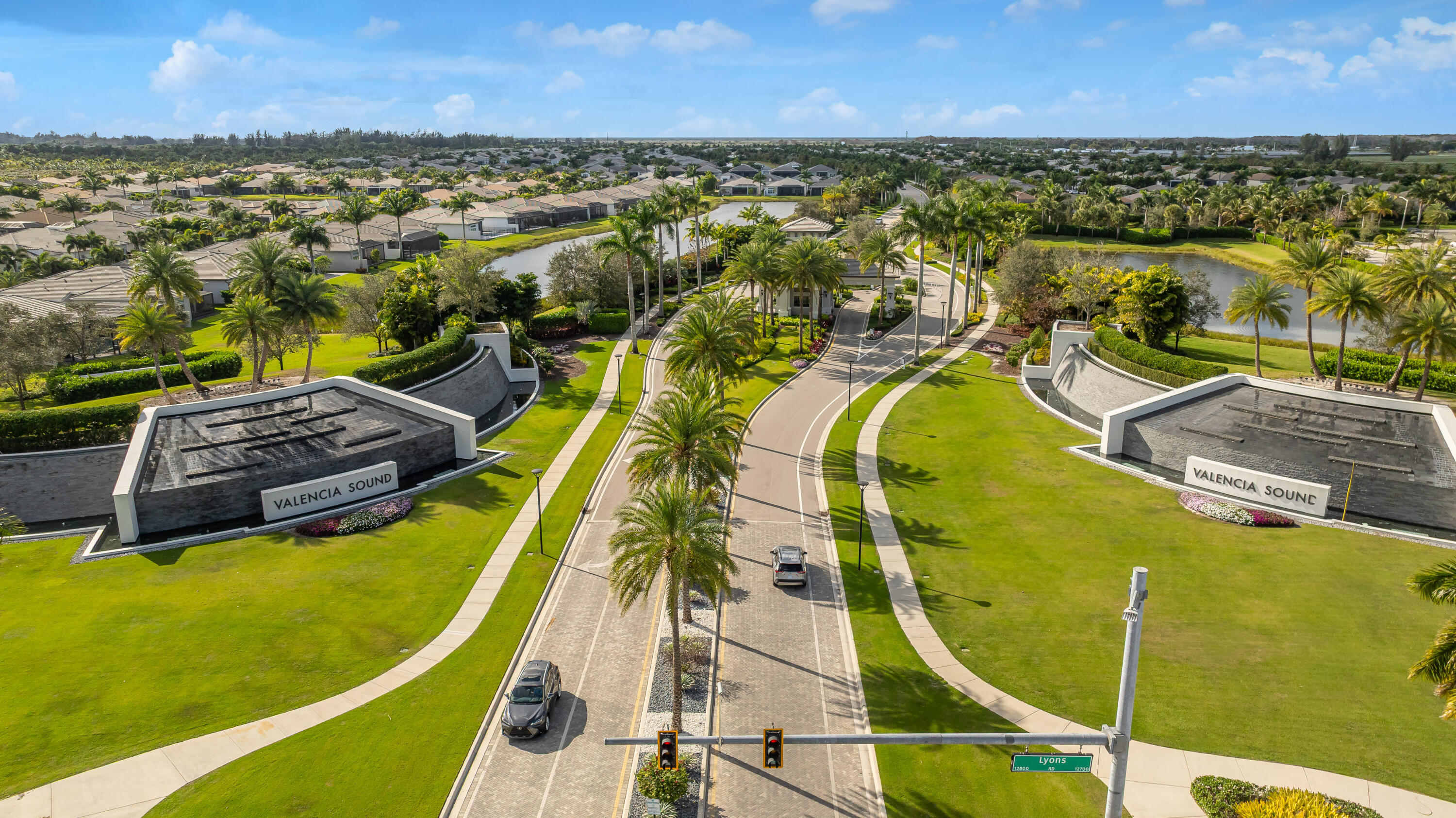 VALENCIA SOUND - Residential Lease