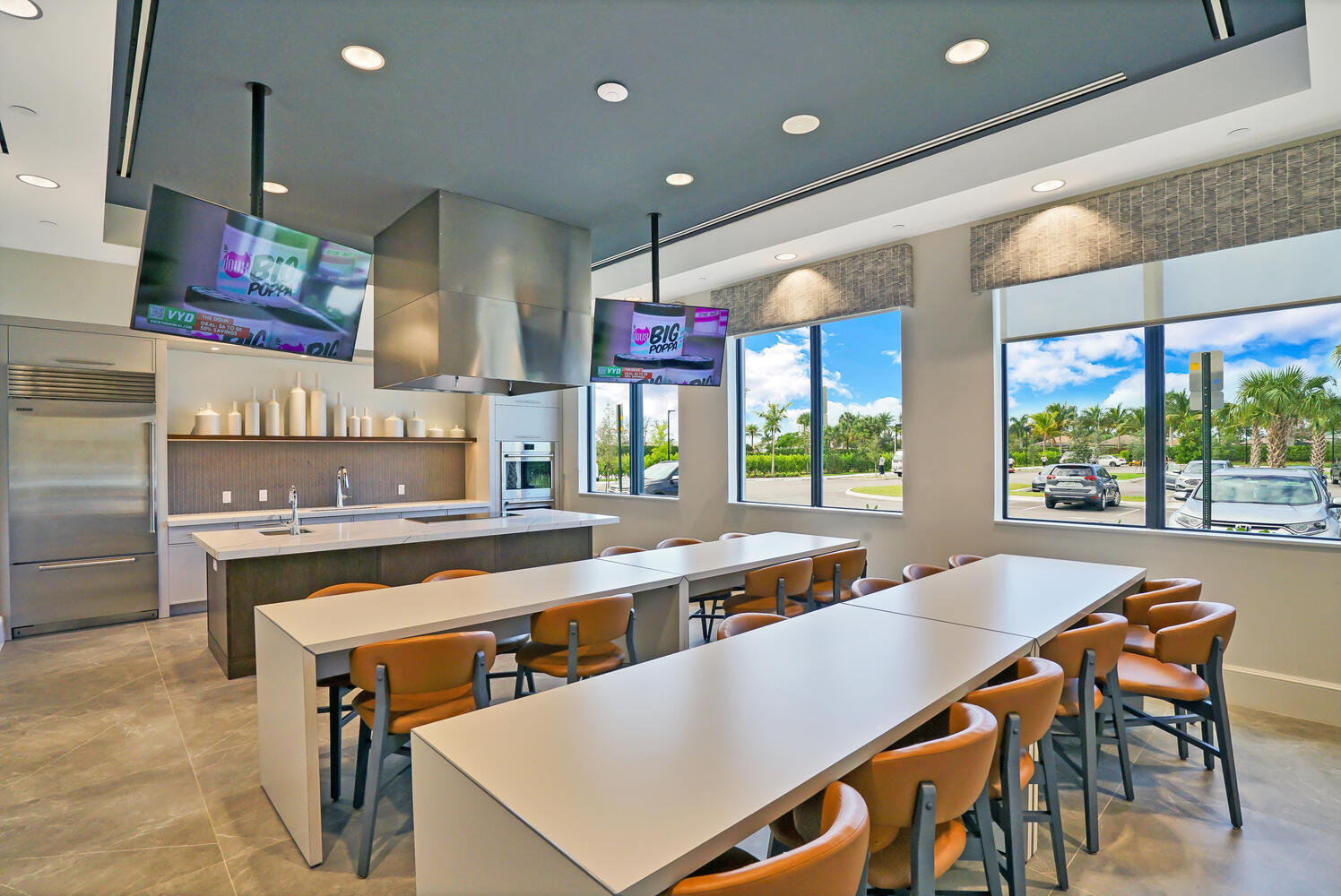 VALENCIA SOUND - Residential Lease