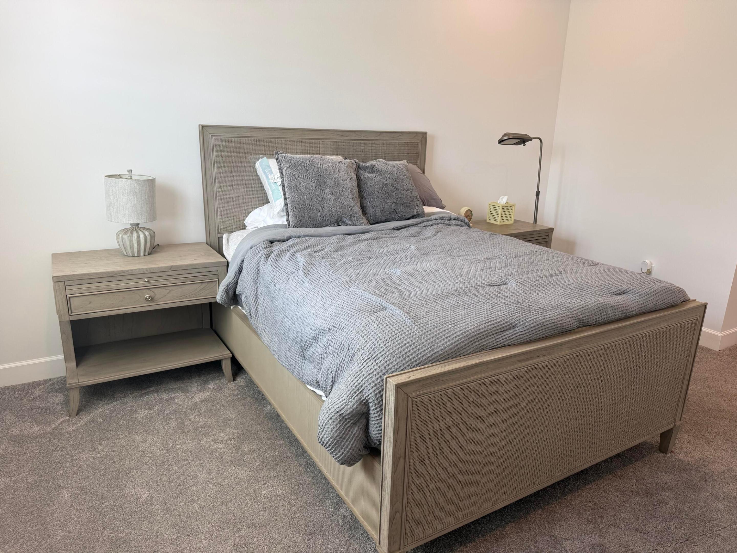 VALENCIA SOUND - Residential Lease