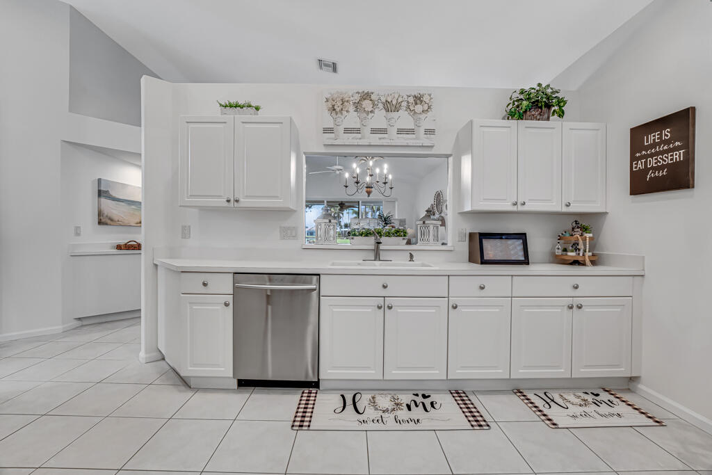 BAYWINDS RPD 8 - Residential