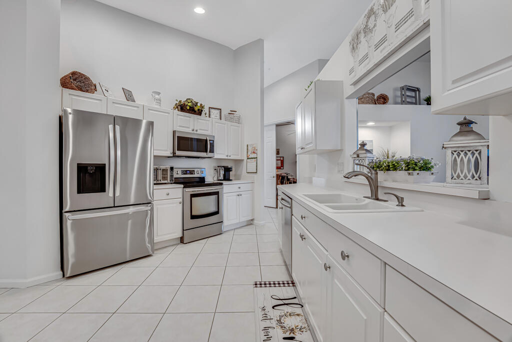 BAYWINDS RPD 8 - Residential