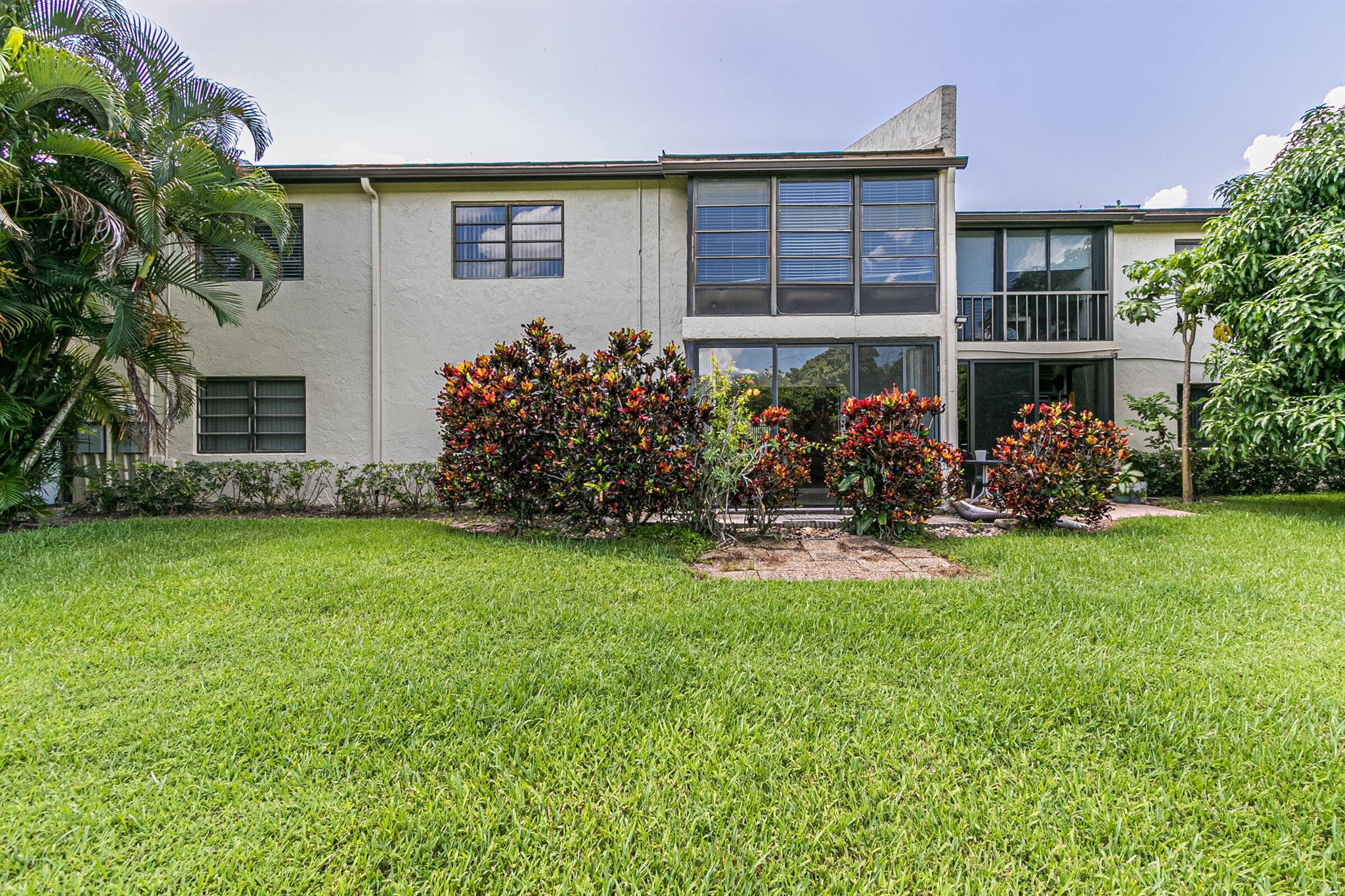 FAIRWAYS OF BOCA LAGO CON - Residential Lease