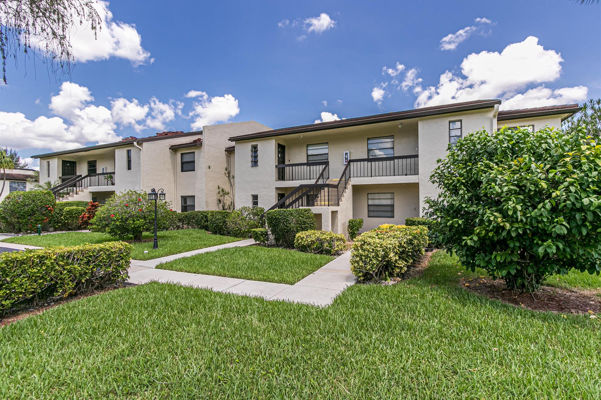 FAIRWAYS OF BOCA LAGO CON - Residential Lease