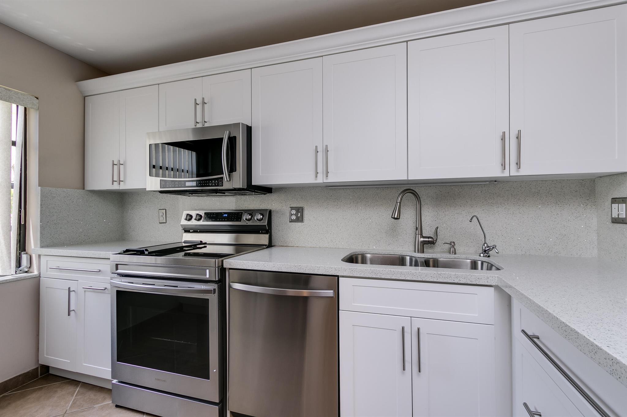 FAIRWAYS OF BOCA LAGO CON - Residential Lease