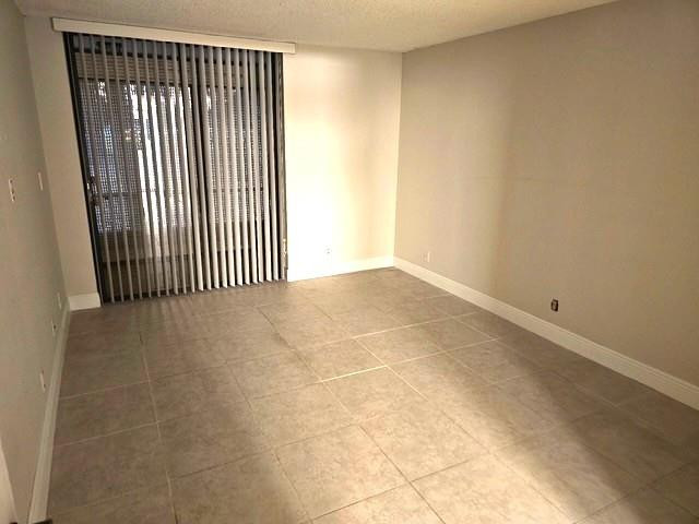 CONCORD VILLAGE CONDOMINIUM XI - Residential