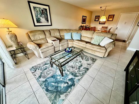 Condominium in Palm Springs FL 504 Davis Road Rd.jpg