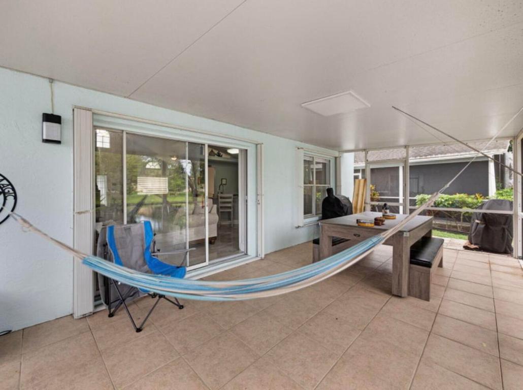 Hammocks - Residential