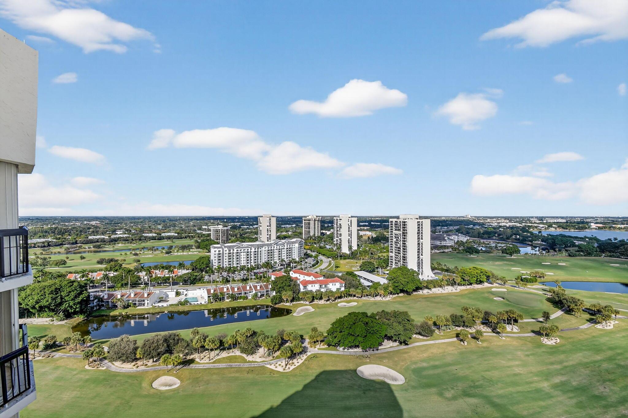 CONSULATE CONDO - Residential