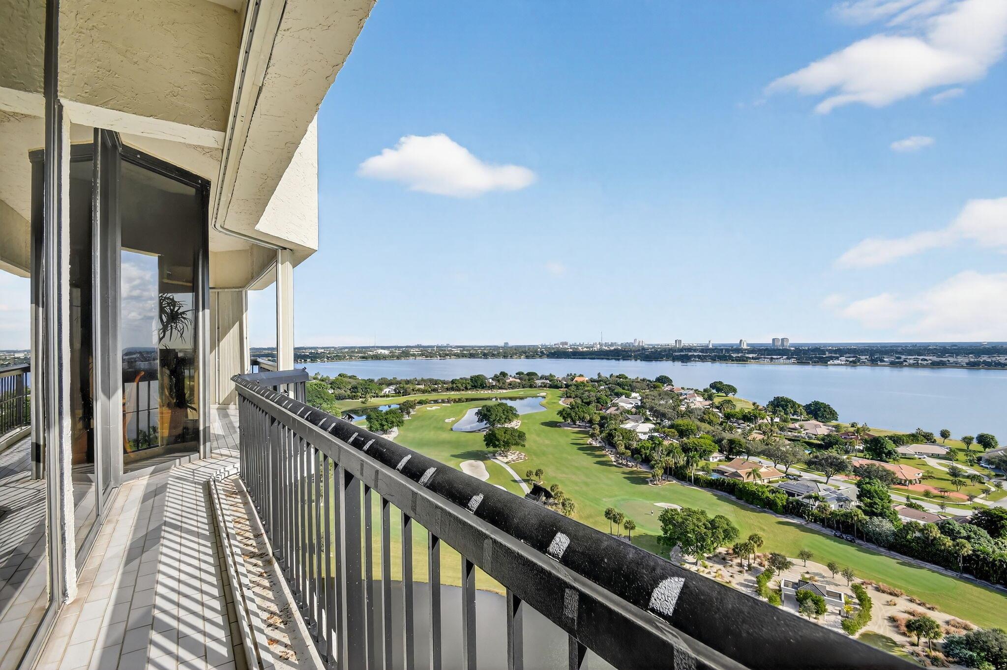 CONSULATE CONDO - Residential