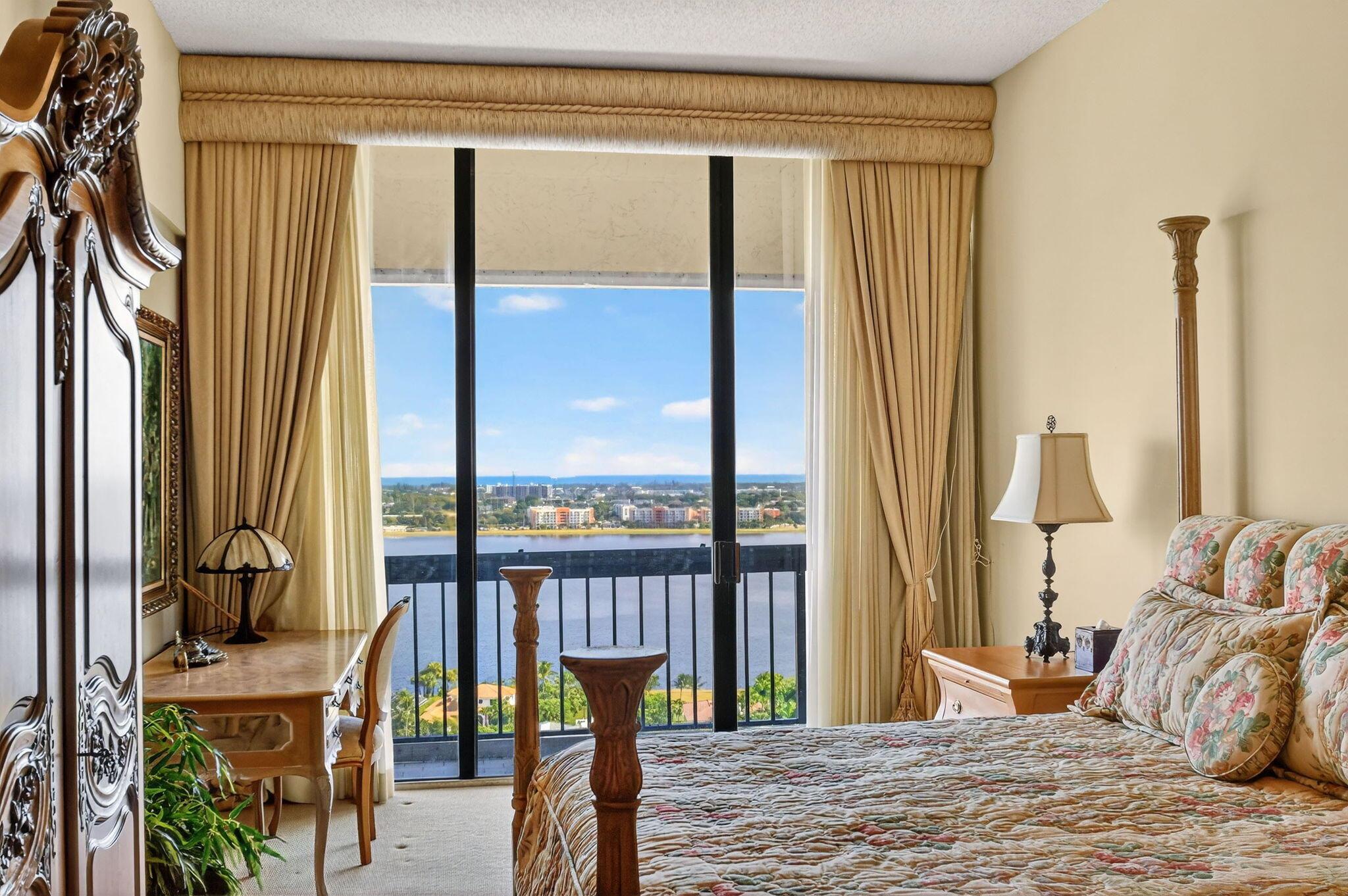 CONSULATE CONDO - Residential