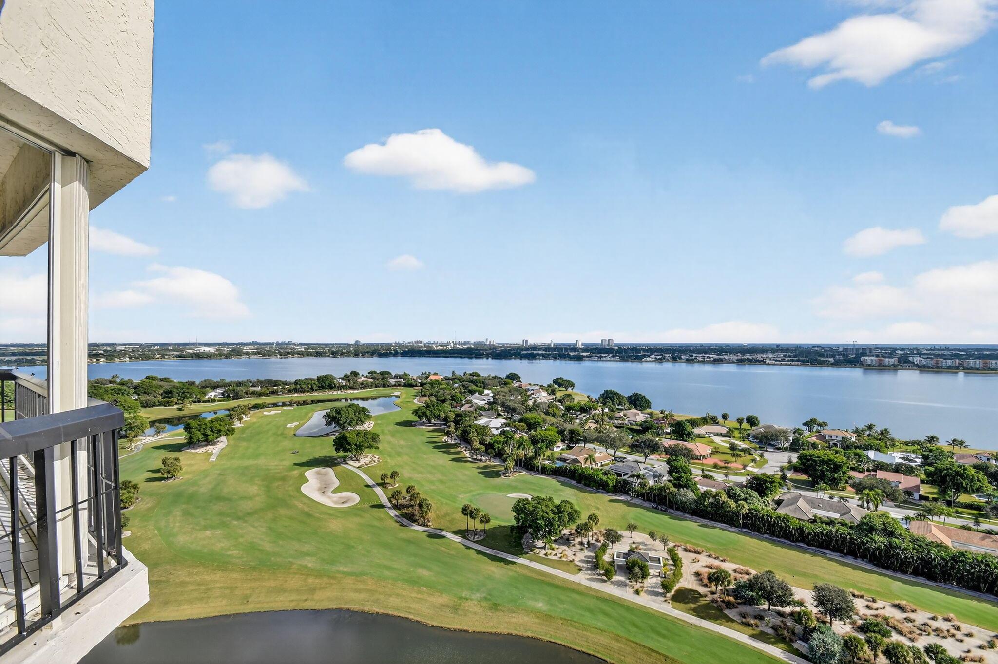 CONSULATE CONDO - Residential