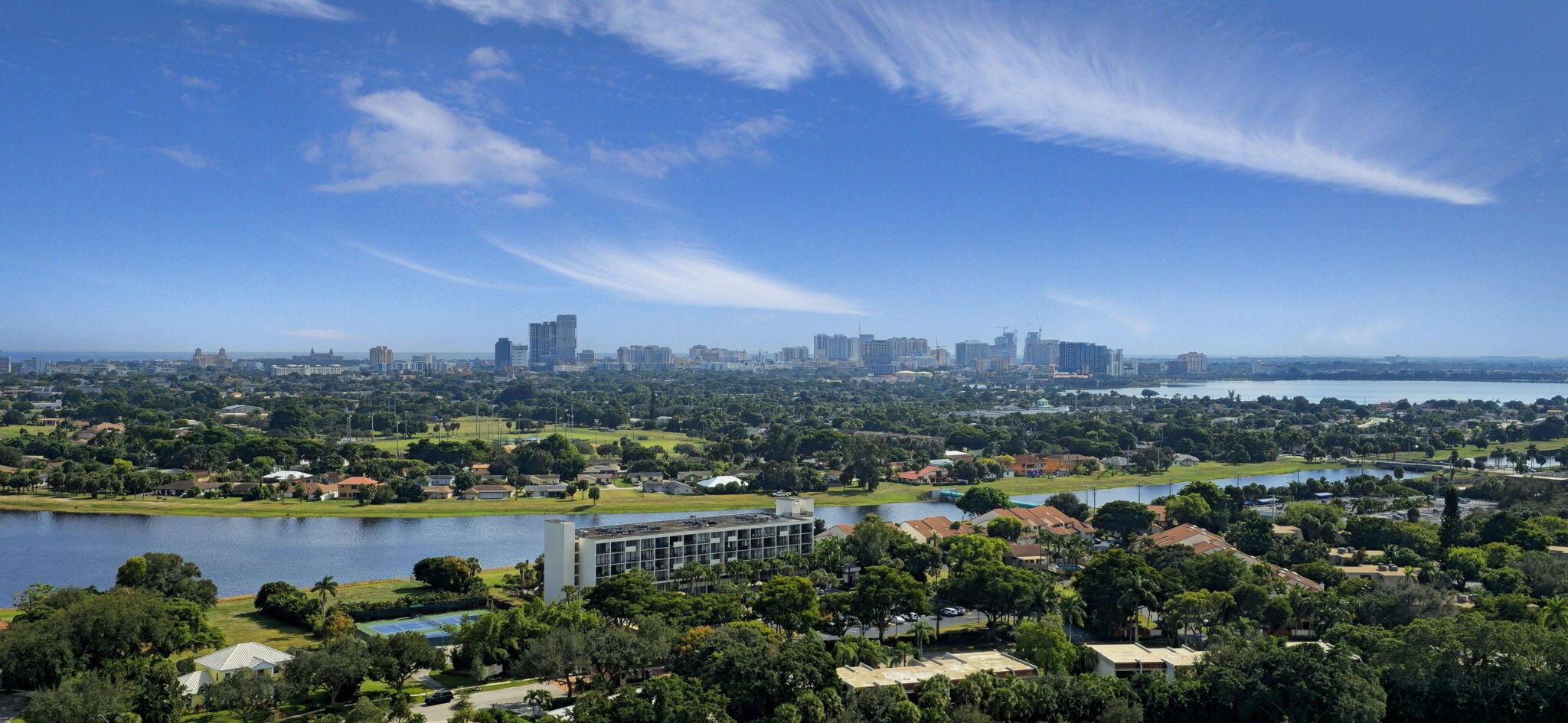 CONSULATE CONDO - Residential