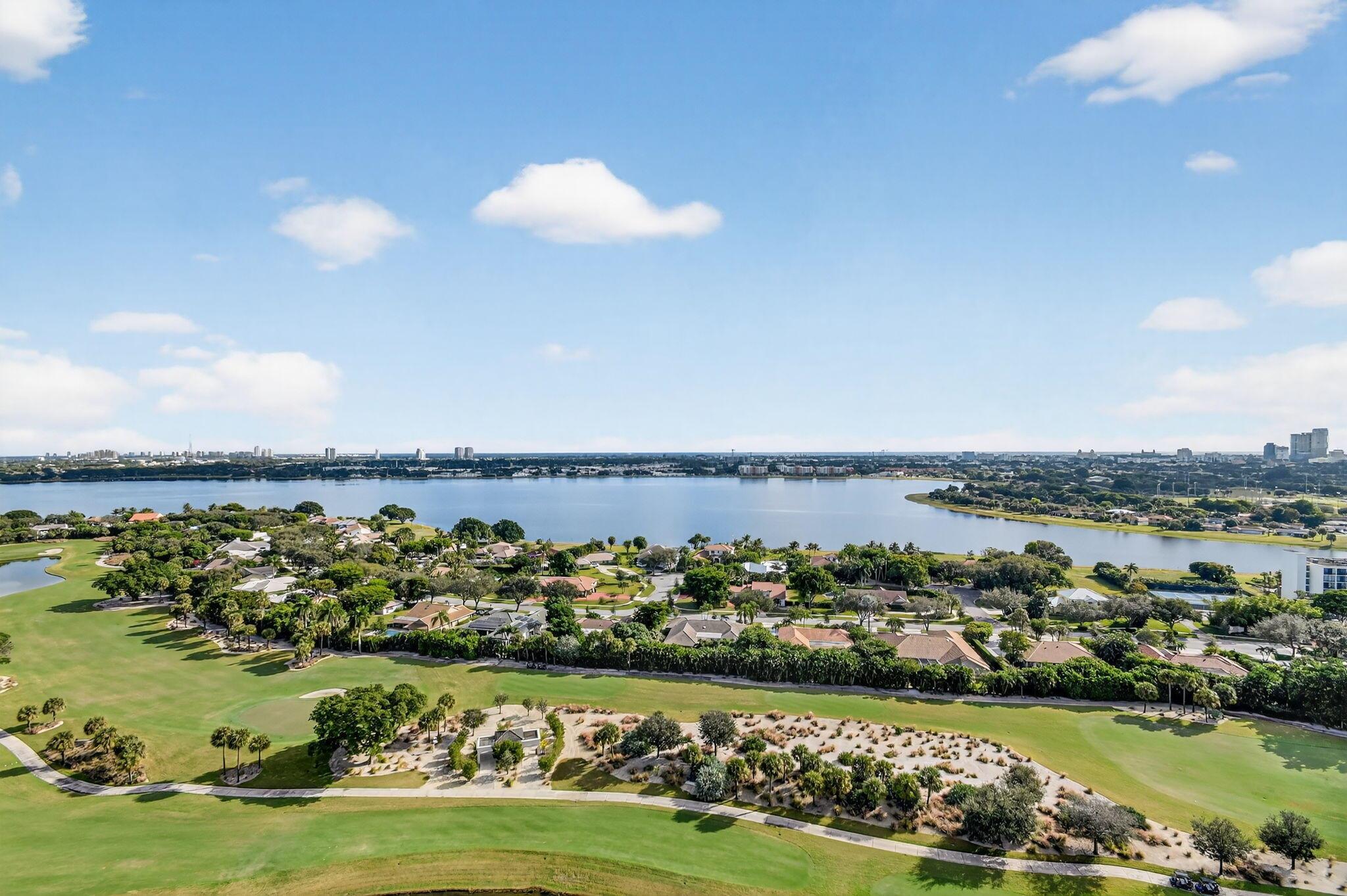 CONSULATE CONDO - Residential