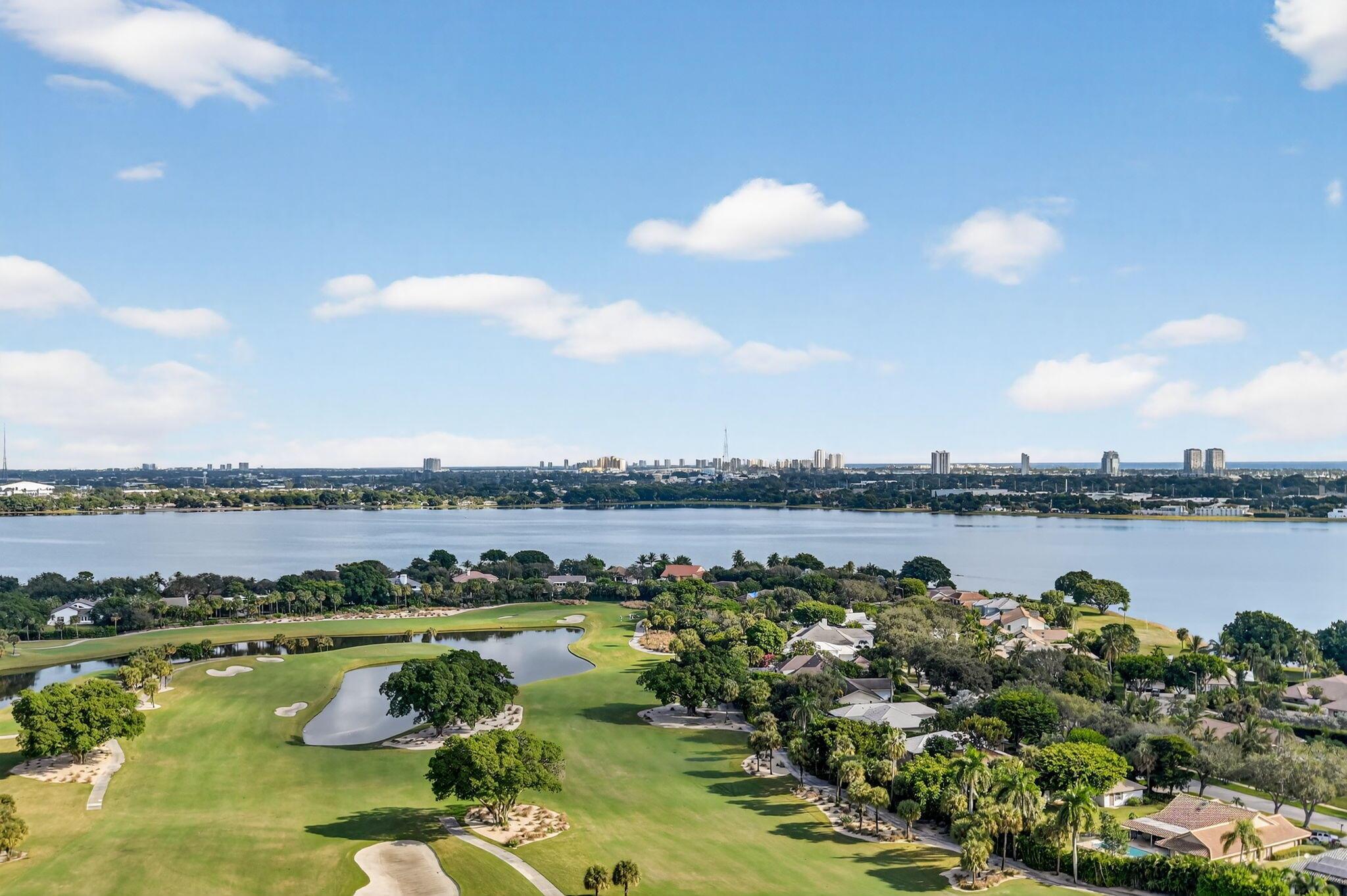 CONSULATE CONDO - Residential