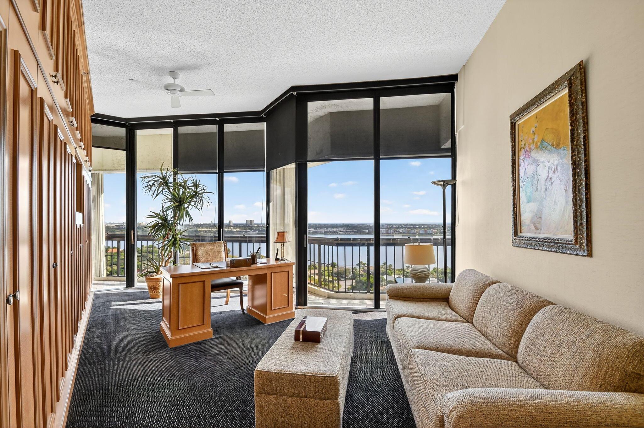 CONSULATE CONDO - Residential