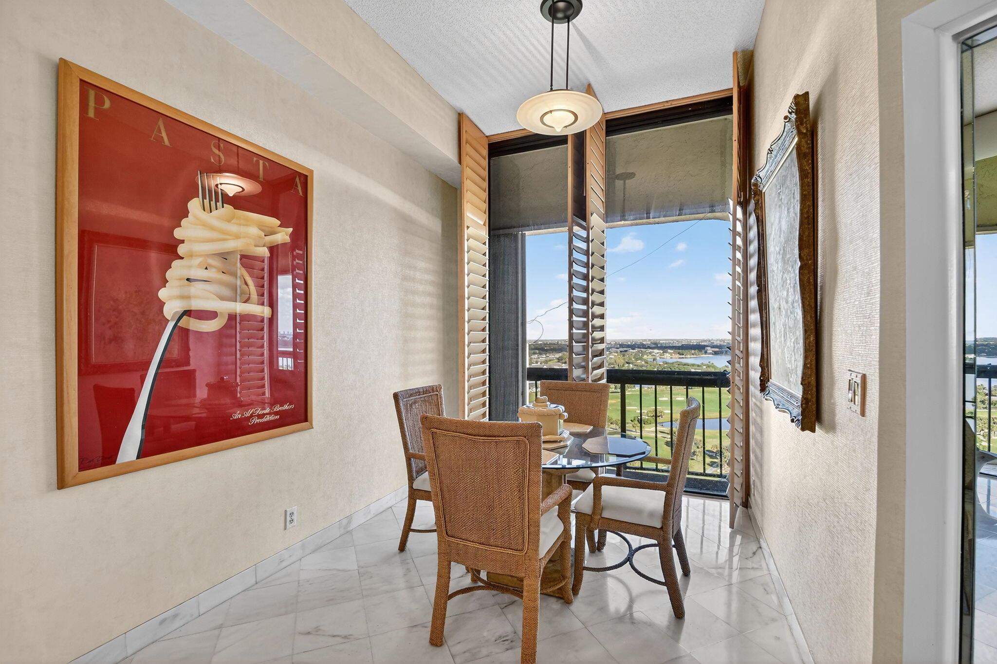 CONSULATE CONDO - Residential