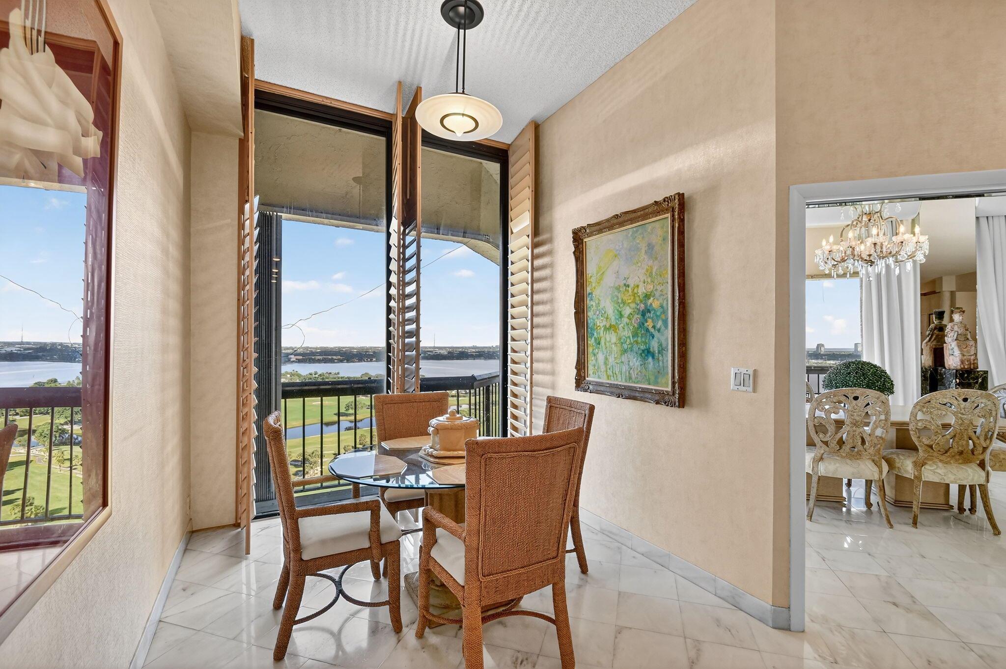 CONSULATE CONDO - Residential