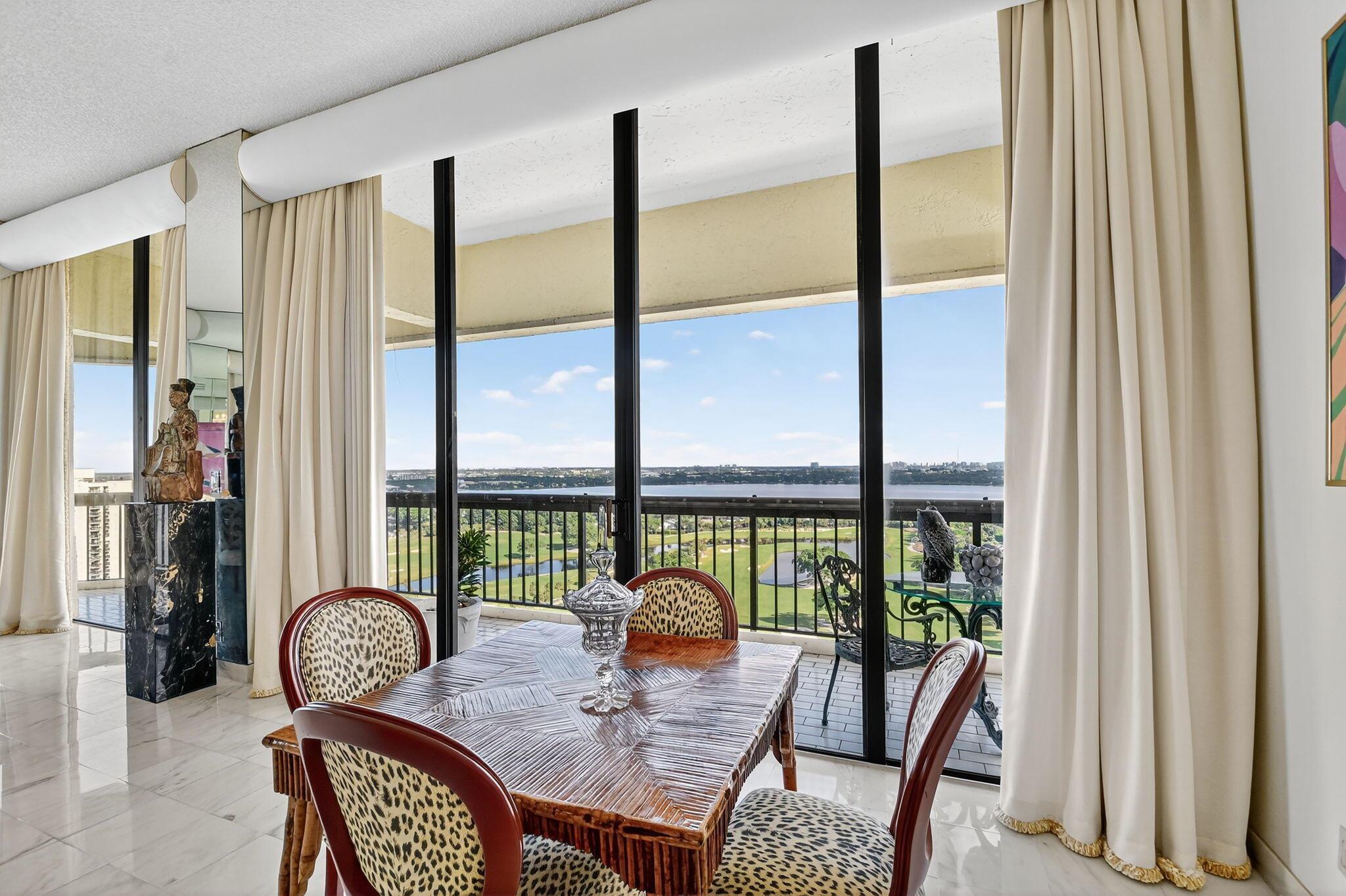 CONSULATE CONDO - Residential