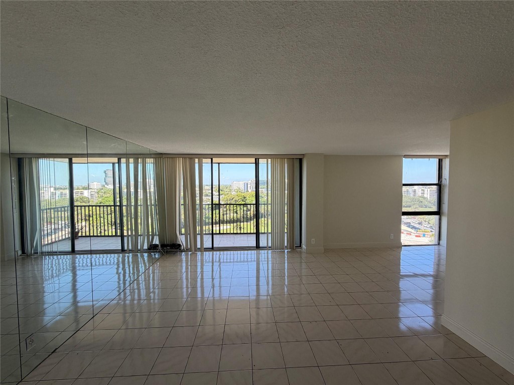 Coronado - Residential