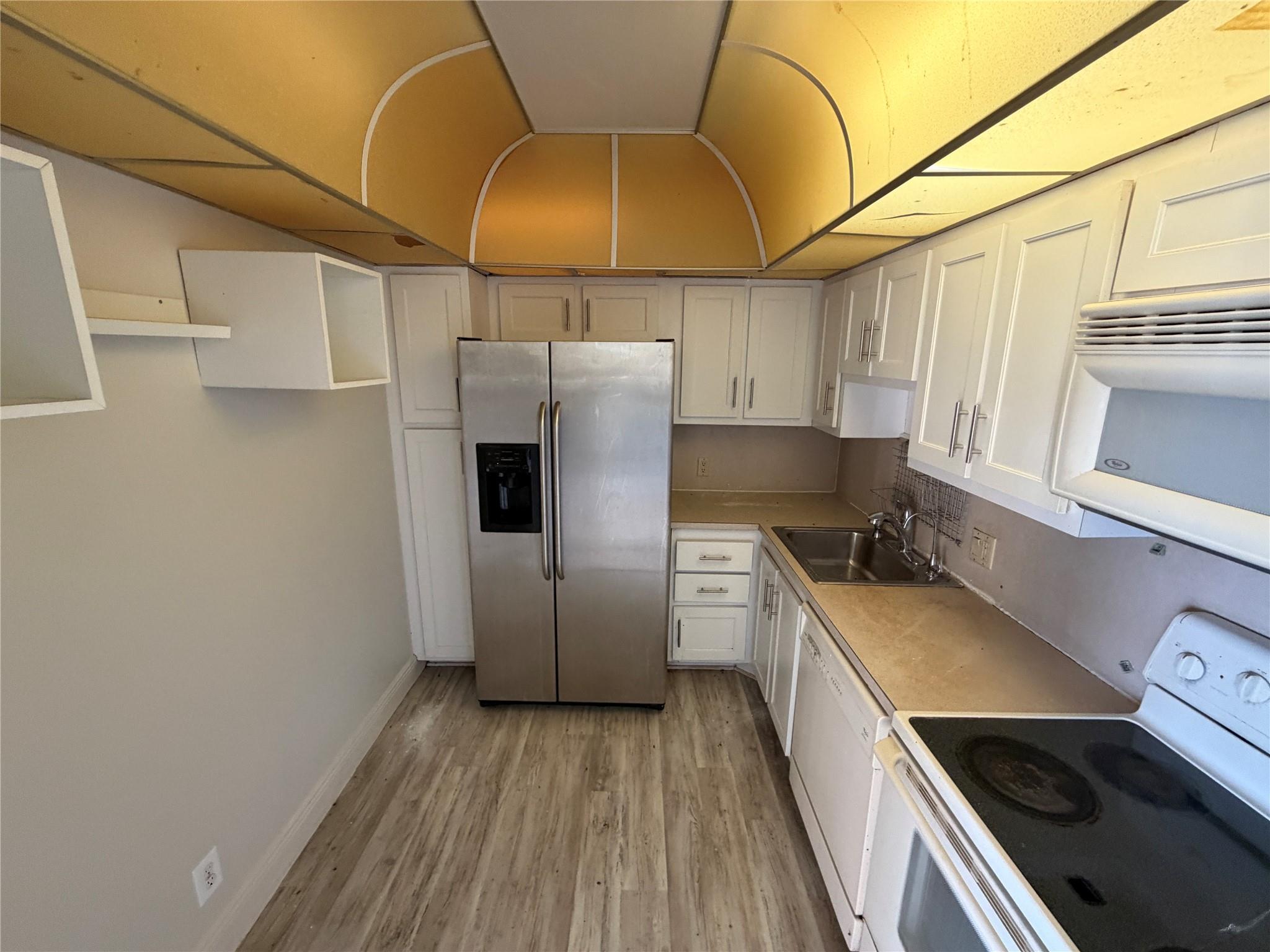 20335 W Country Club Dr 1101