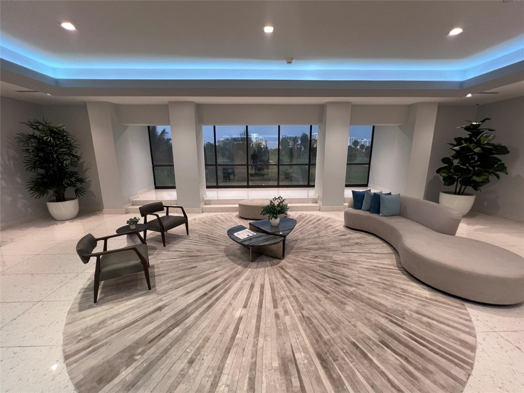 Coronado - Residential