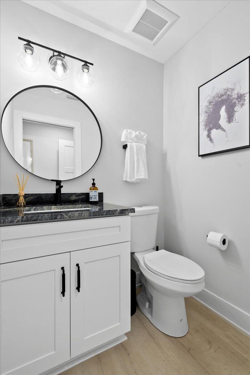 FOX TRAIL - Residential Lease