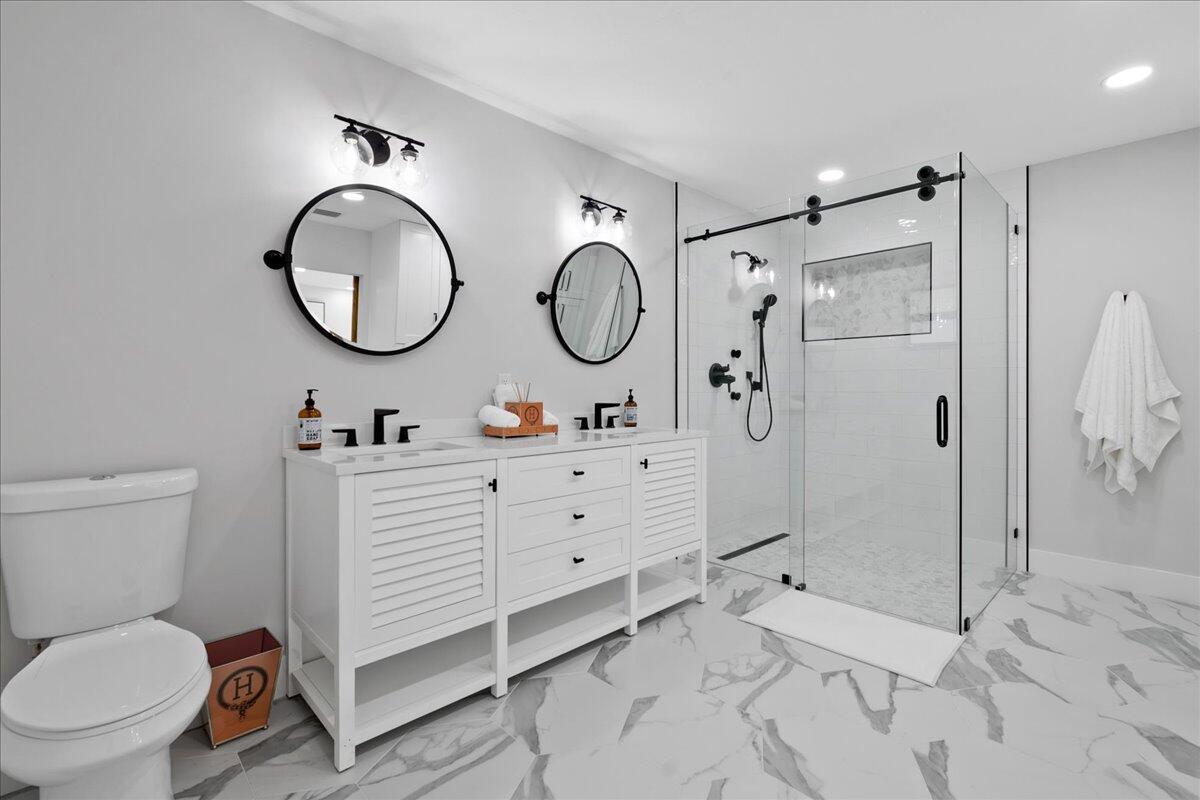 FOX TRAIL - Residential Lease