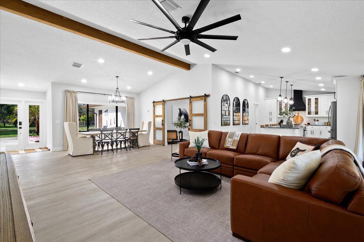 FOX TRAIL - Residential Lease