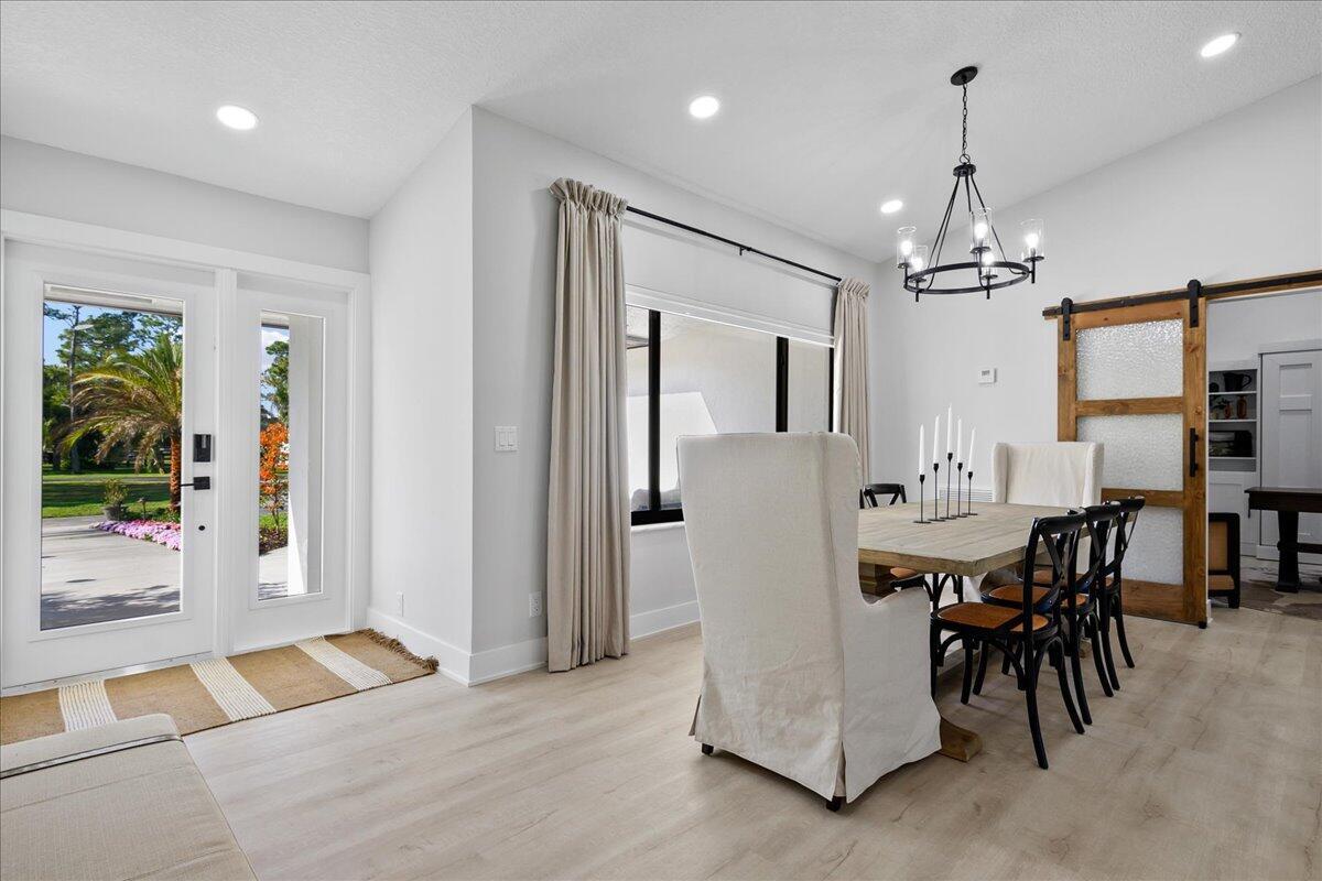 FOX TRAIL - Residential Lease