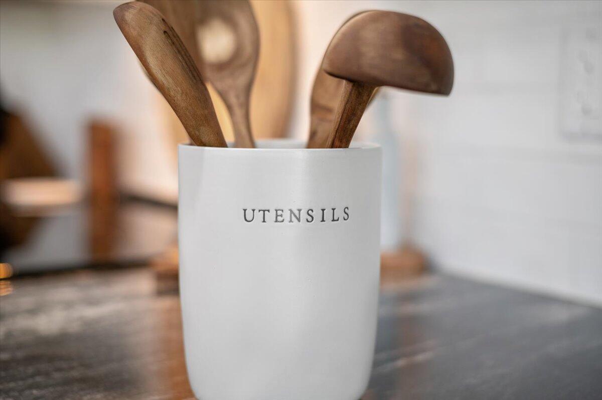 FOX TRAIL - Residential Lease