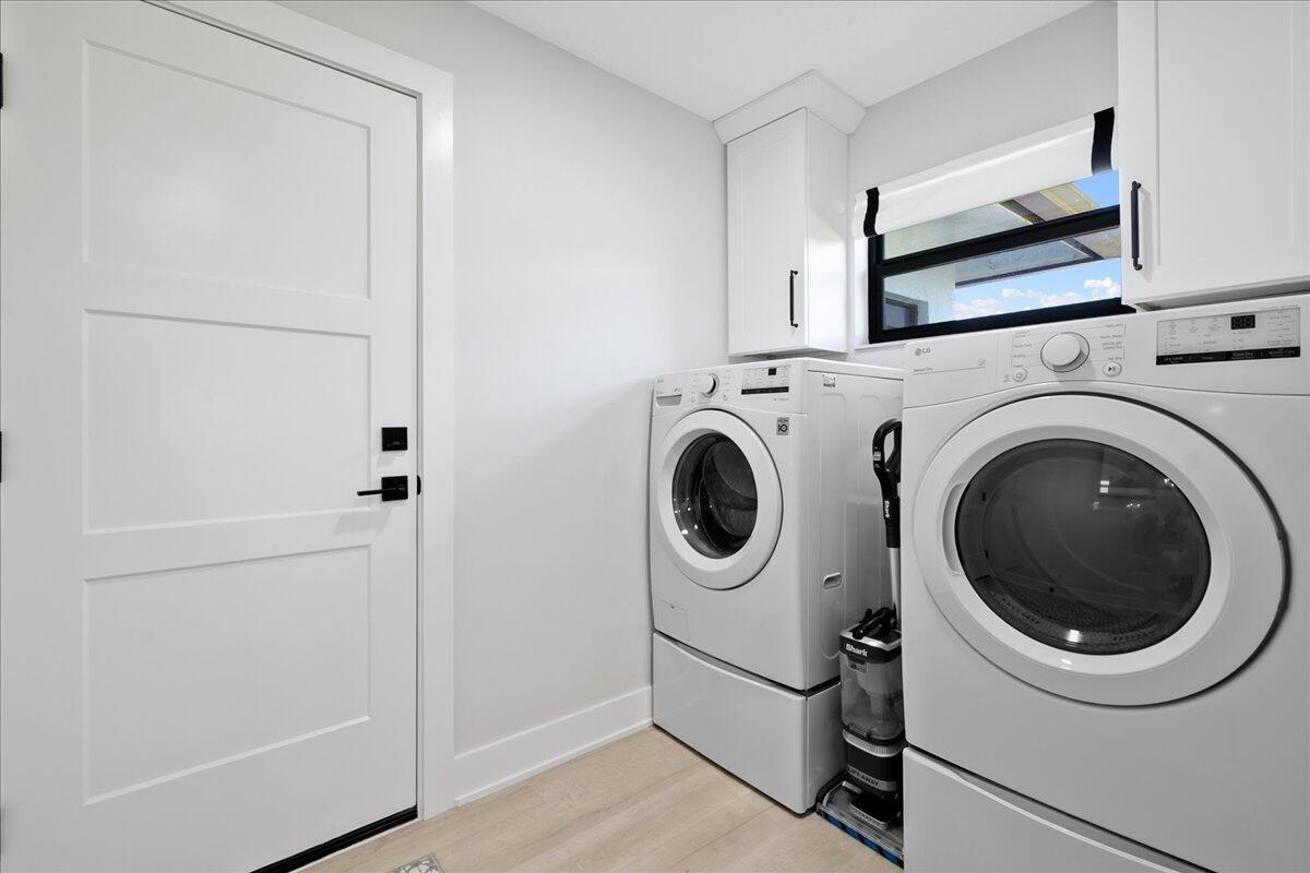 FOX TRAIL - Residential Lease