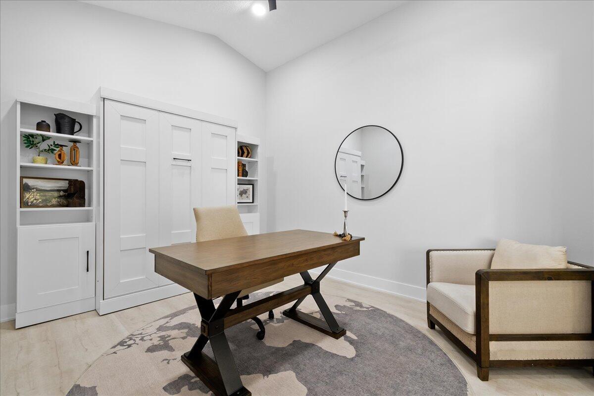 FOX TRAIL - Residential Lease