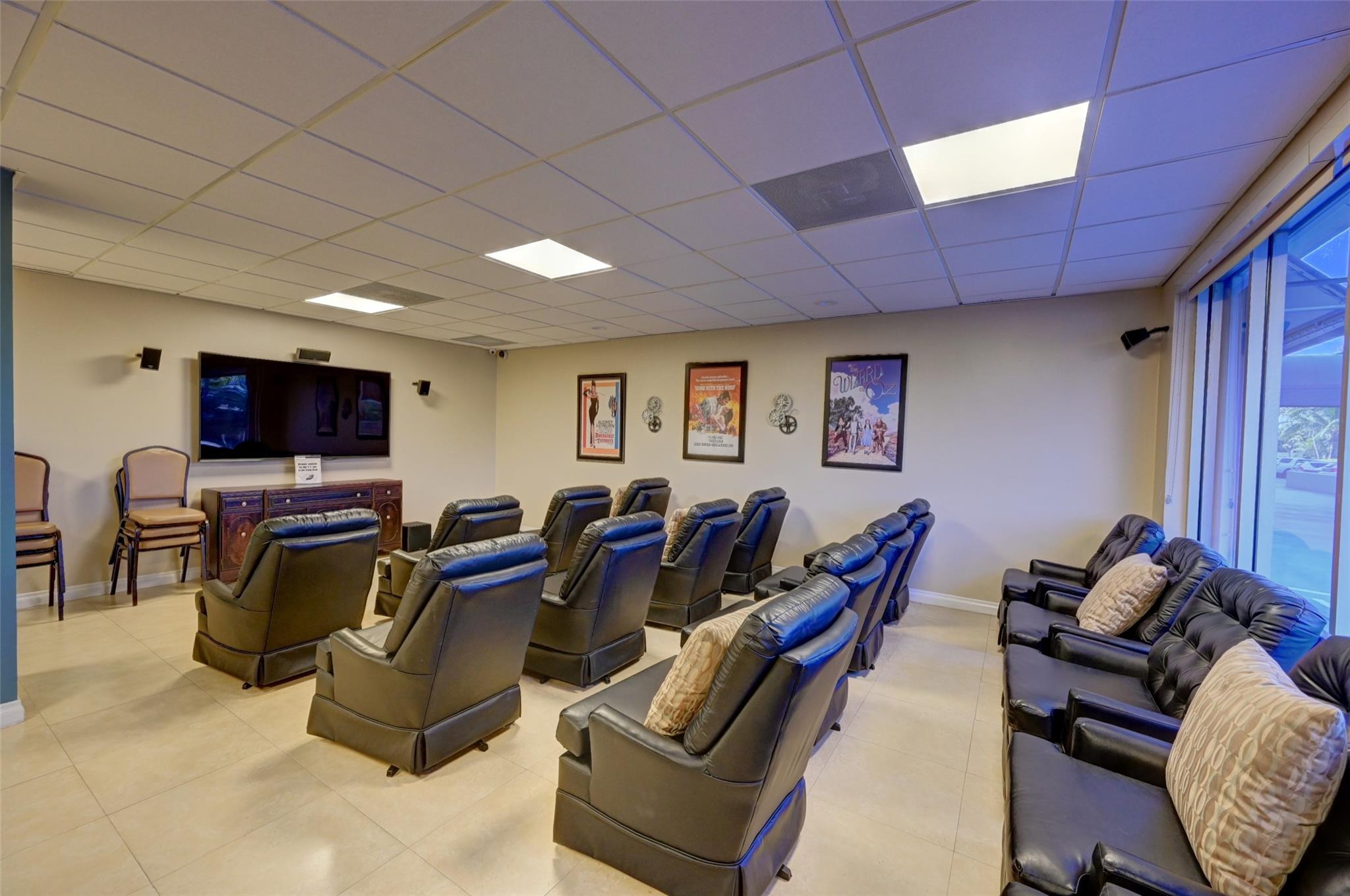 PLAYA DEL MAR CONDO - Residential