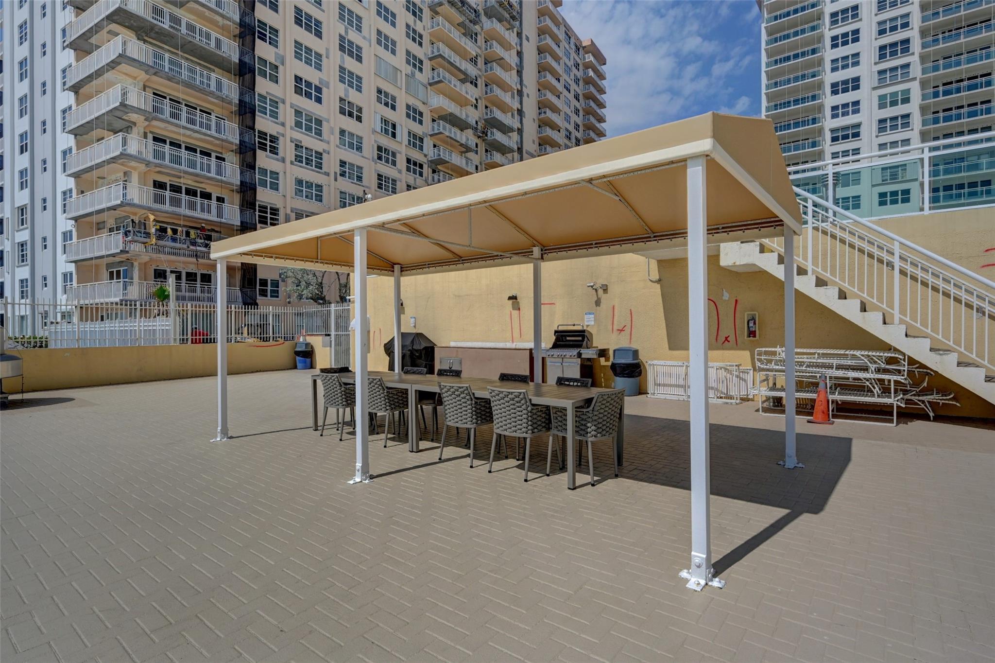 PLAYA DEL MAR CONDO - Residential