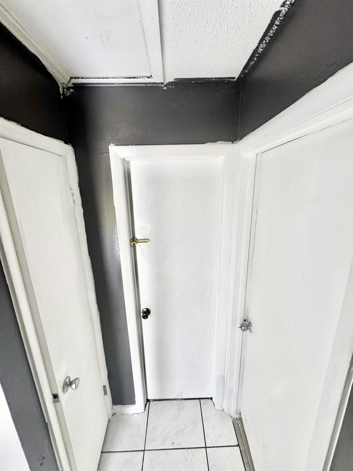 GOLDEN GATE - Residential Lease