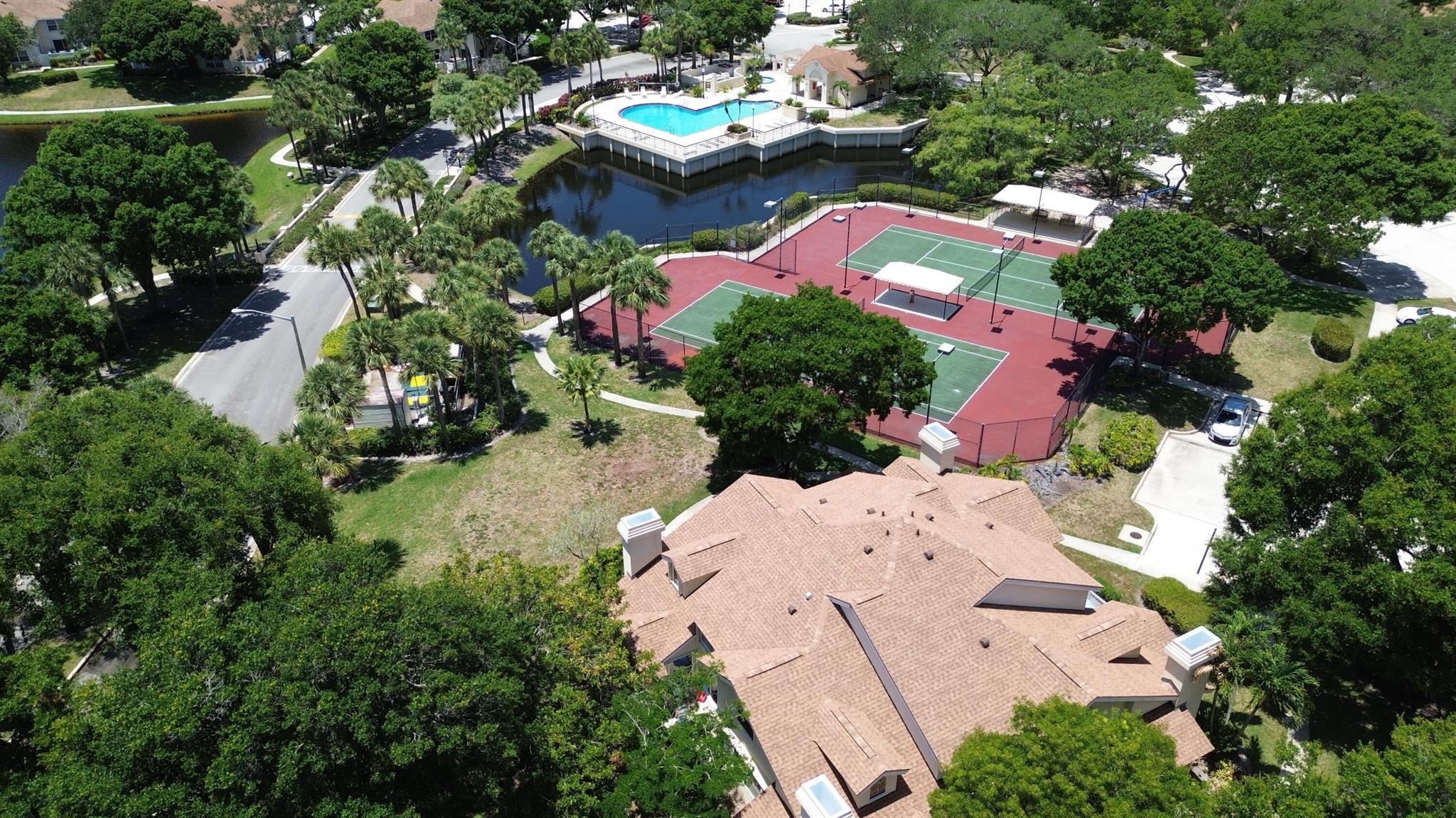 WELLESLEY AT LAKE CLARKE - Residential