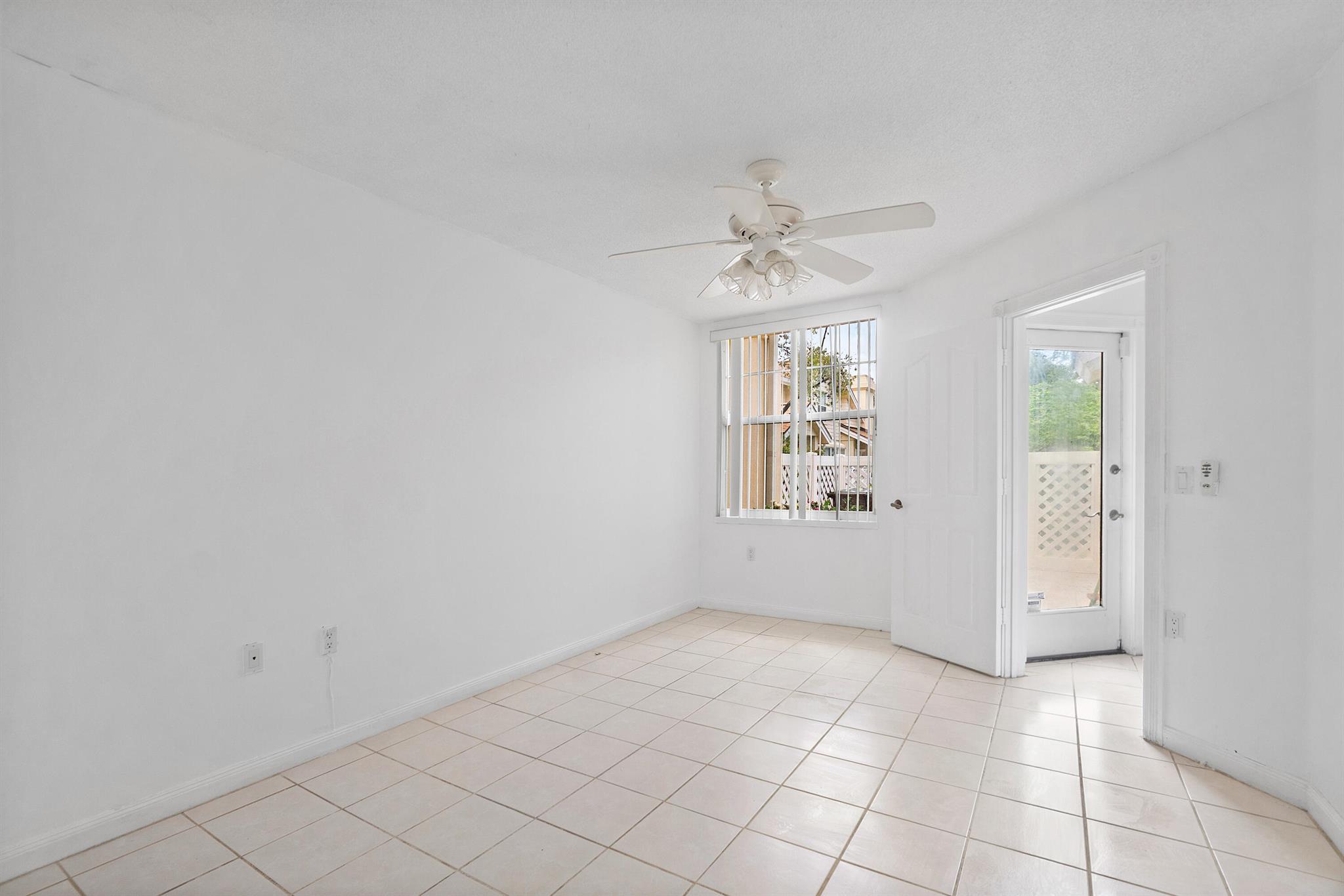 WELLESLEY AT LAKE CLARKE - Residential