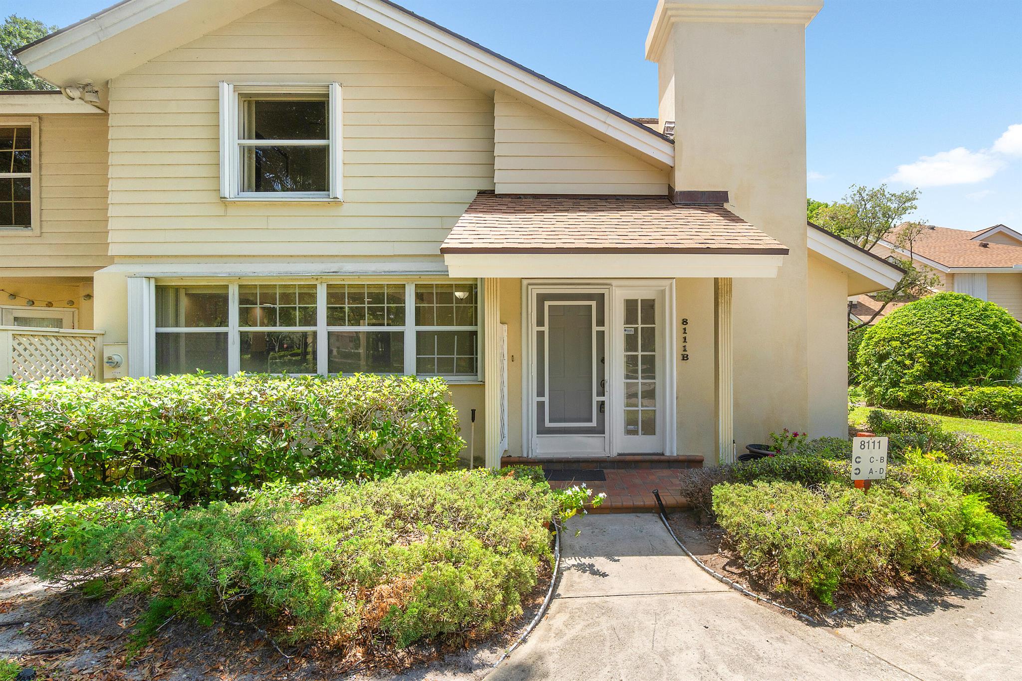 WELLESLEY AT LAKE CLARKE - Residential