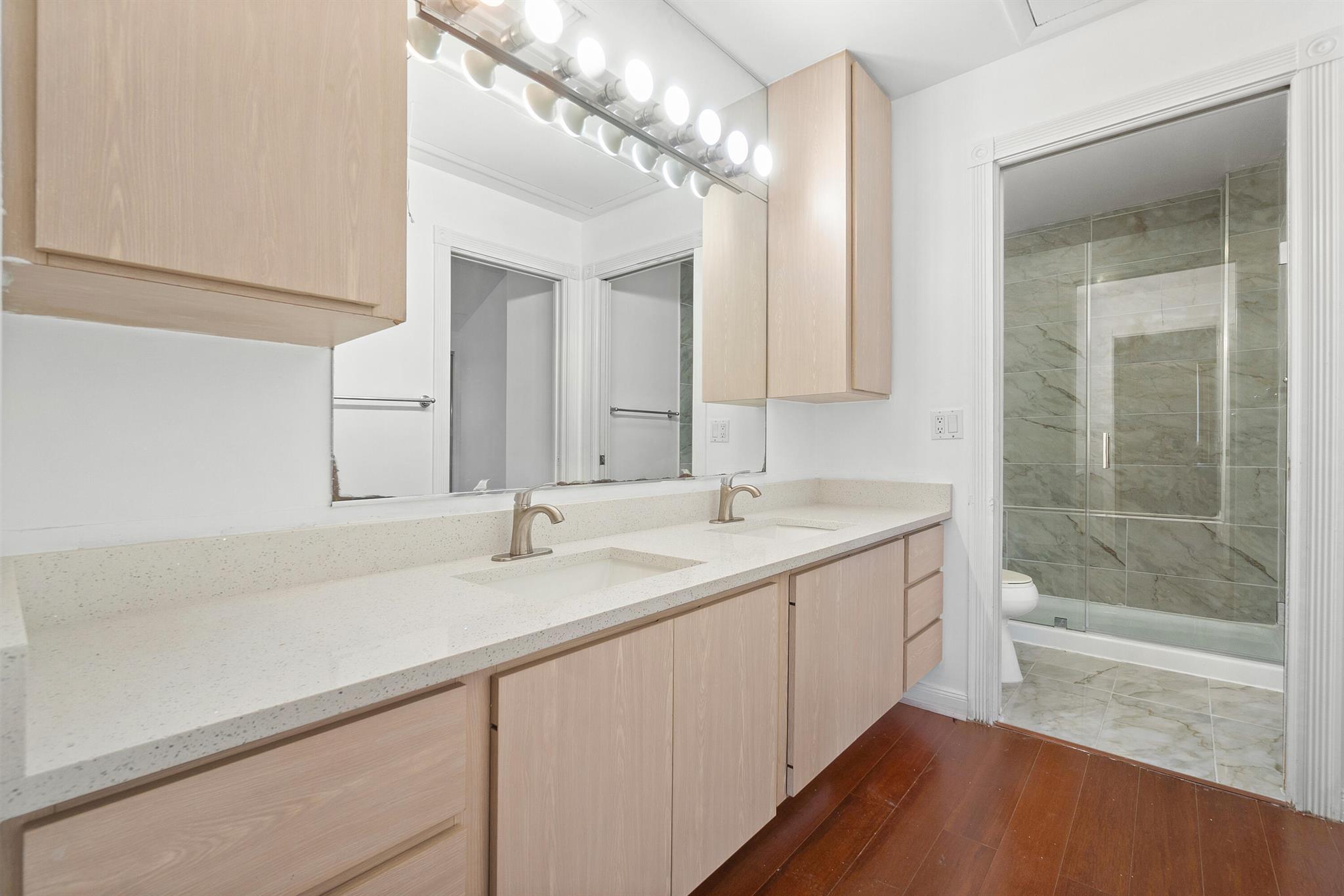 WELLESLEY AT LAKE CLARKE - Residential