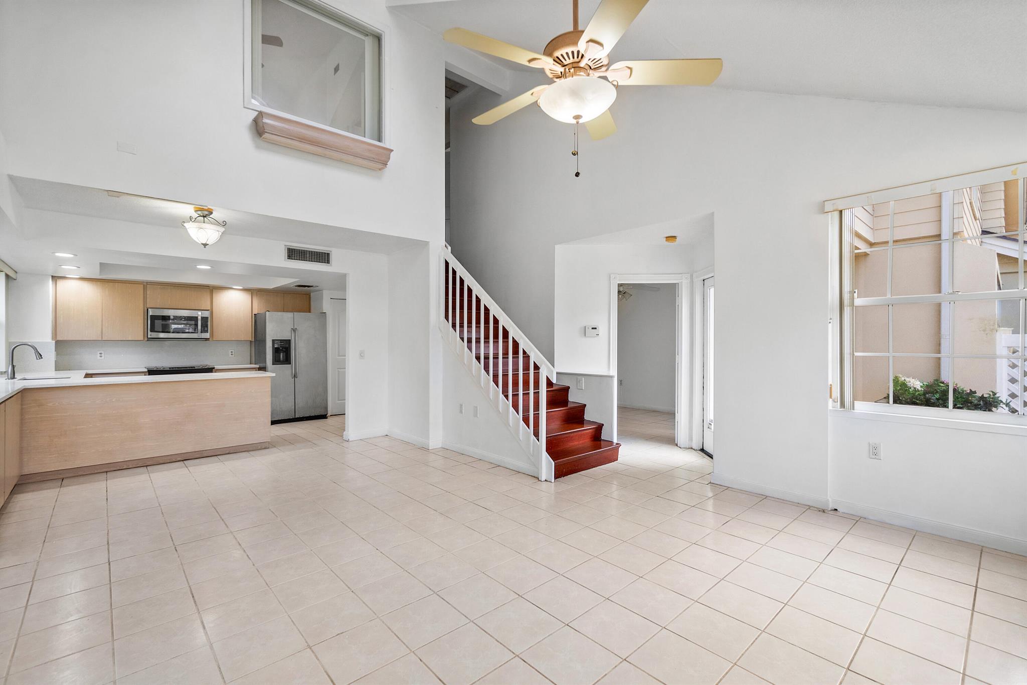 WELLESLEY AT LAKE CLARKE - Residential