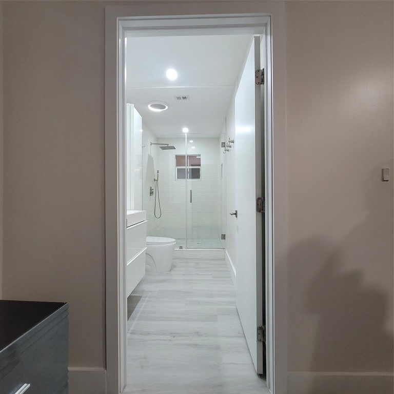 CHATEAU DE VILLE CONDO - Residential