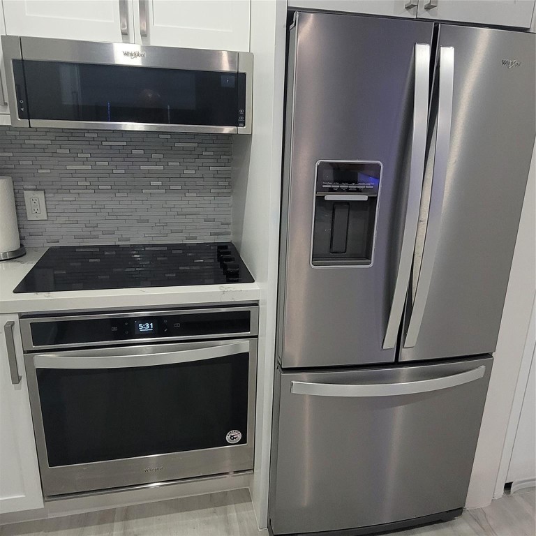 CHATEAU DE VILLE CONDO - Residential