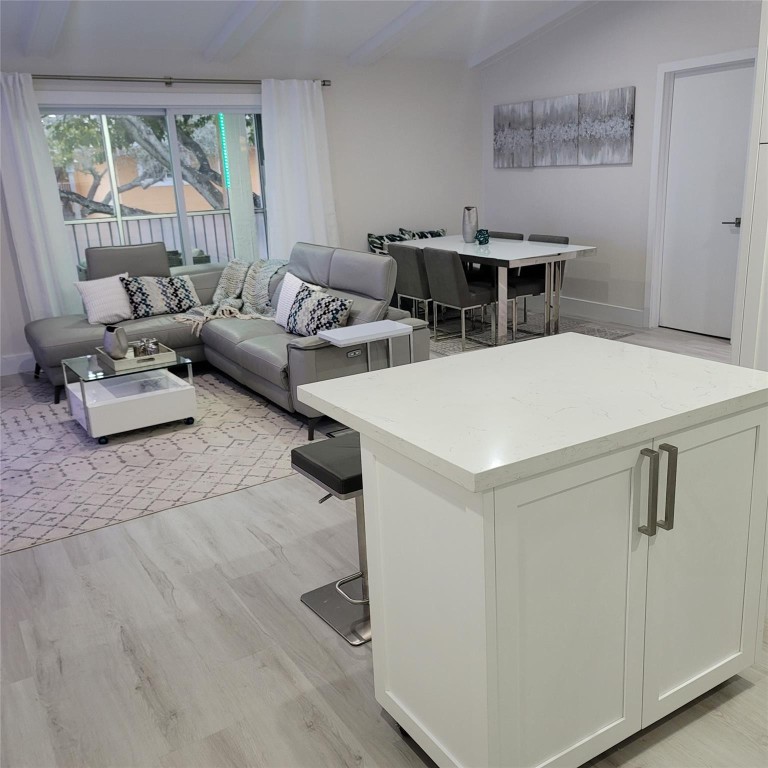 CHATEAU DE VILLE CONDO - Residential